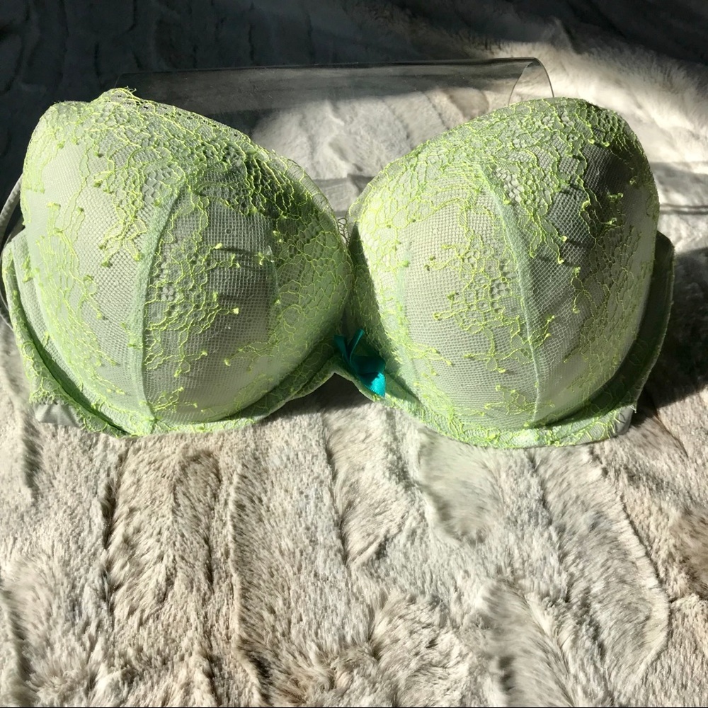 Victoria Secret Very Sexy Push-ups Bra